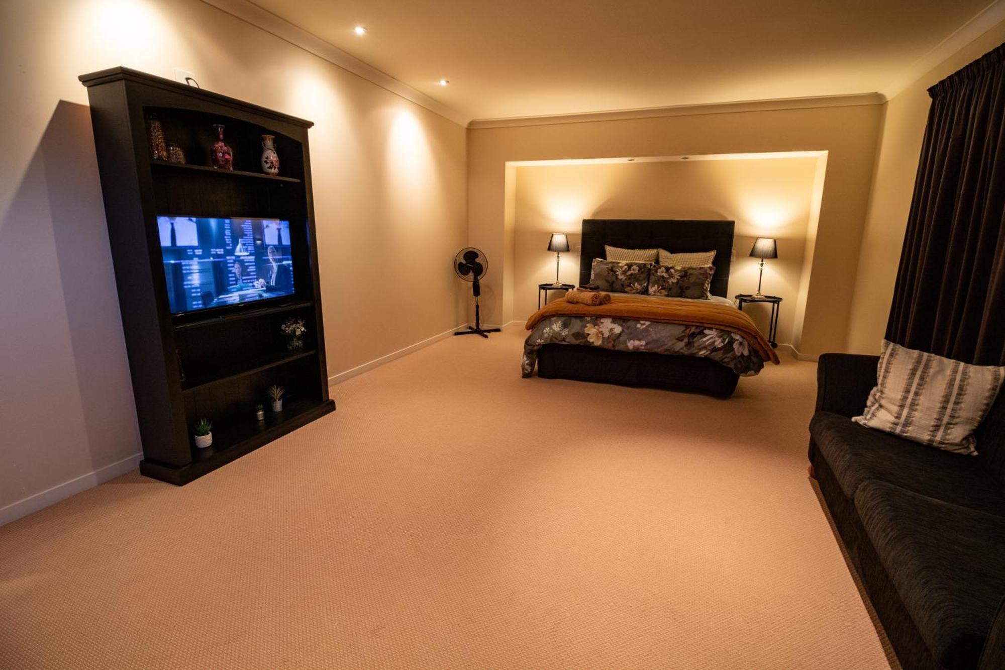 Large Luxury Apartment Located Right In Town Tauposjön Exteriör bild