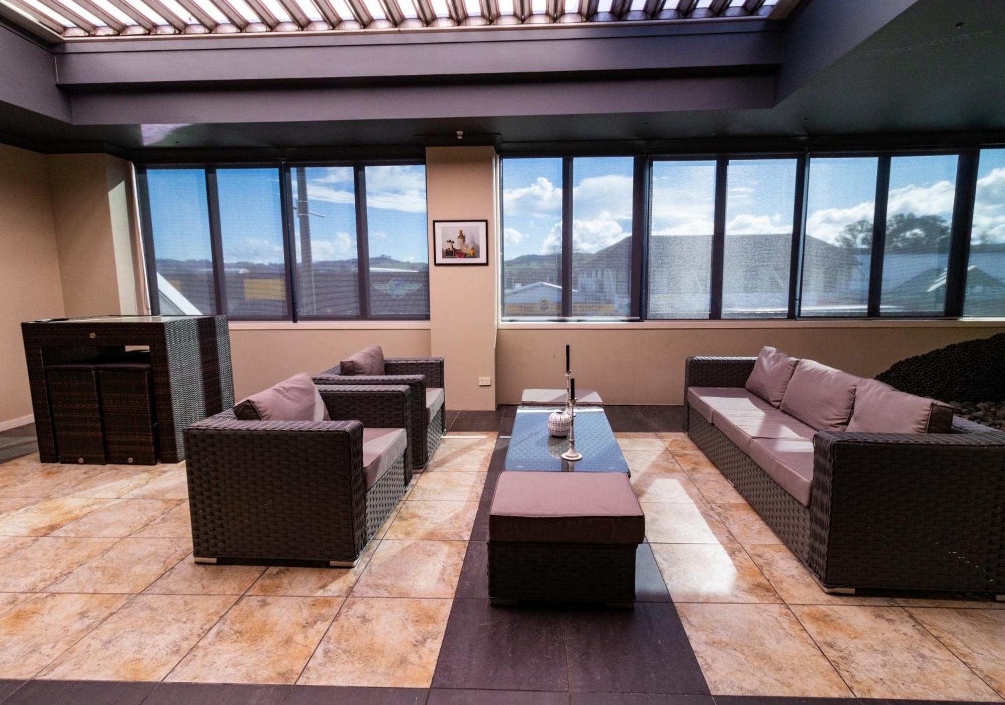 Large Luxury Apartment Located Right In Town Tauposjön Exteriör bild