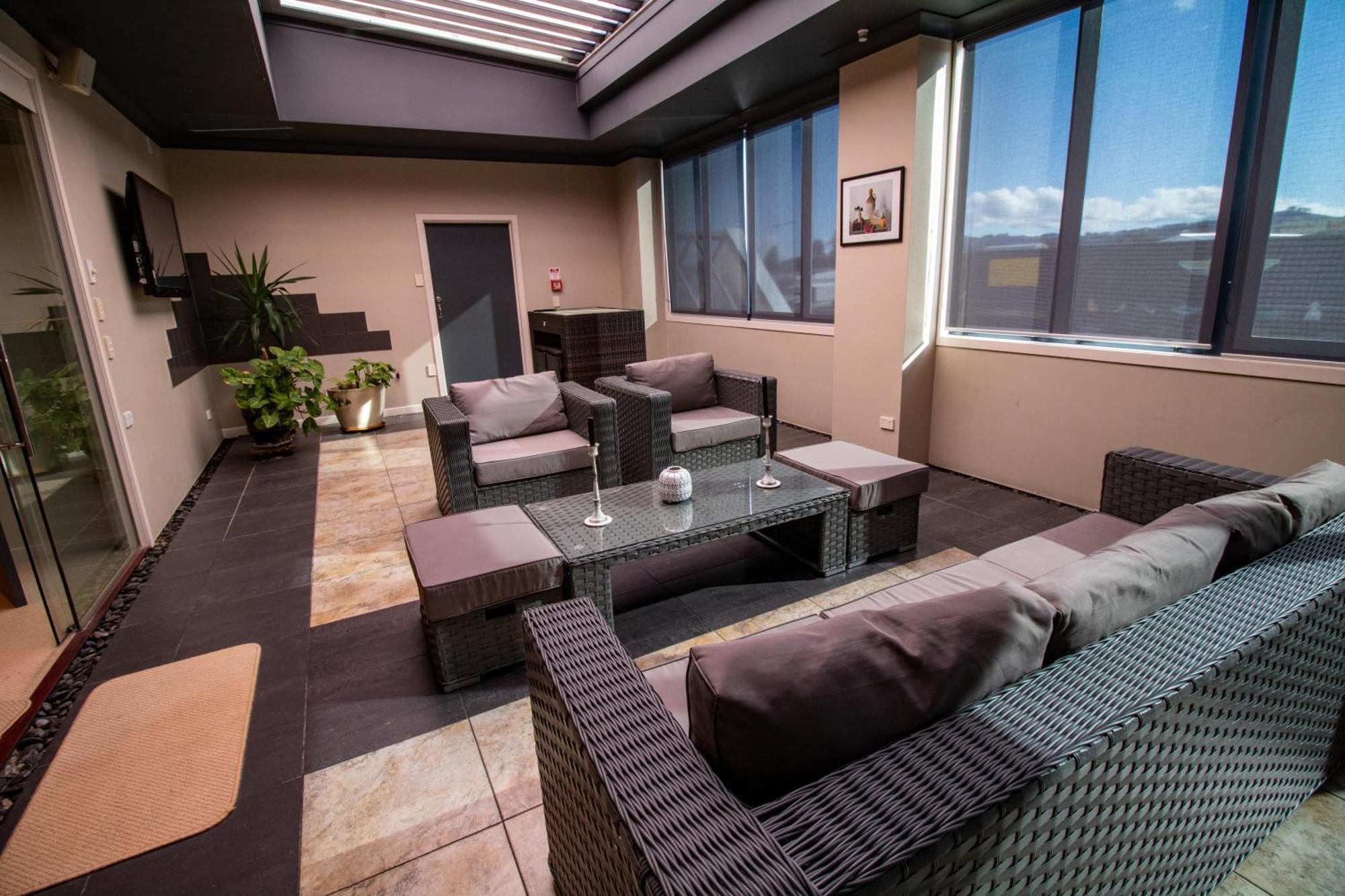 Large Luxury Apartment Located Right In Town Tauposjön Exteriör bild